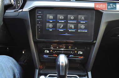 Универсал Volkswagen Passat Alltrack 2022 в 
