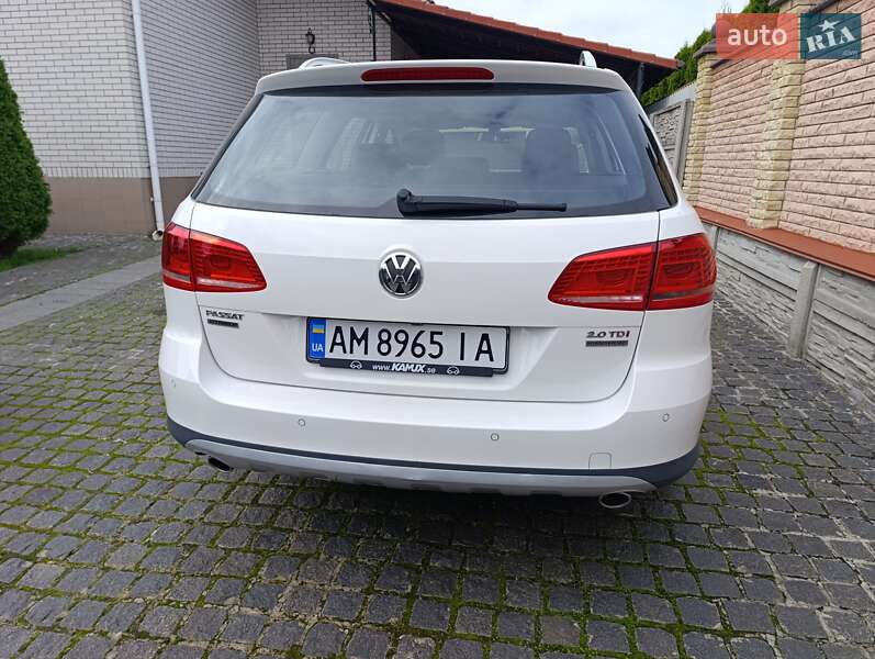 Універсал Volkswagen Passat Alltrack 2014 в Житомирі