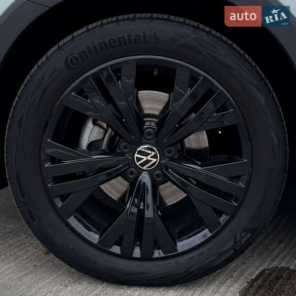 Универсал Volkswagen Passat Alltrack 2021 в Киеве фото 15 Универсал Volkswagen Passat Alltrack 2021 в Киеве