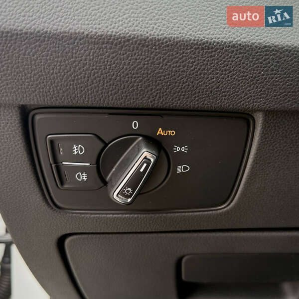 Универсал Volkswagen Passat Alltrack 2021 в Киеве фото 43 Универсал Volkswagen Passat Alltrack 2021 в Киеве