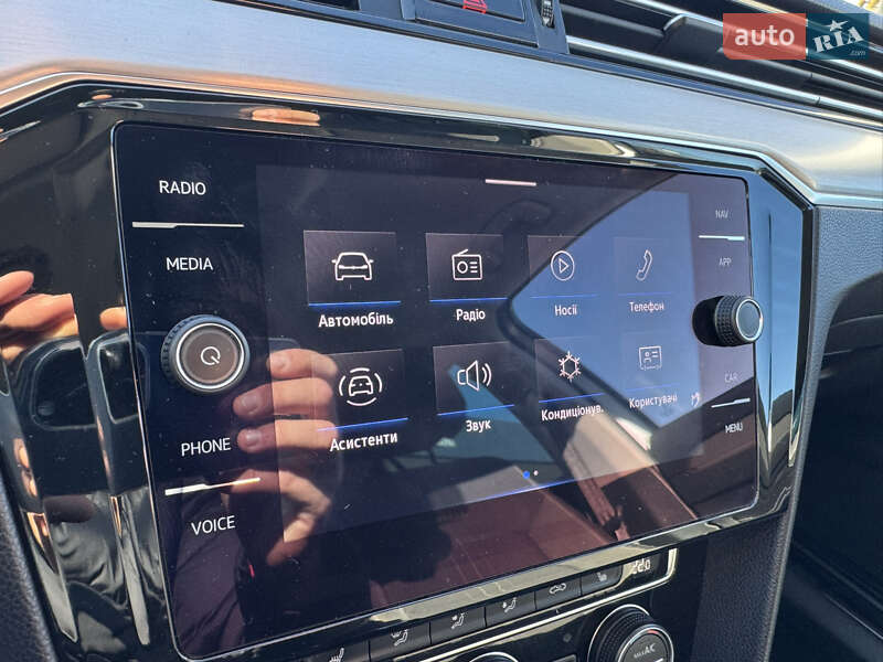 Универсал Volkswagen Passat Alltrack 2019 в Львове фото 53 Универсал Volkswagen Passat Alltrack 2019 в Львове