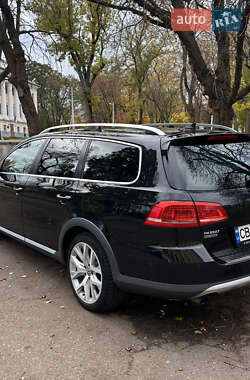 Универсал Volkswagen Passat Alltrack 2012 в 