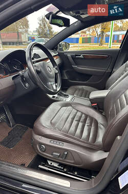 Универсал Volkswagen Passat Alltrack 2012 в 