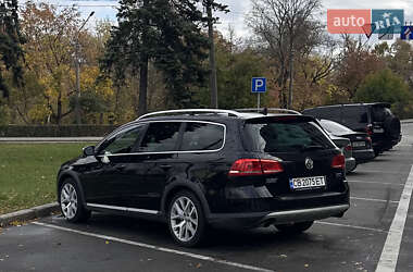 Универсал Volkswagen Passat Alltrack 2012 в 