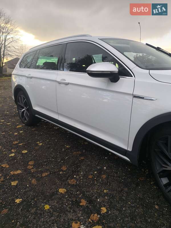 Универсал Volkswagen Passat Alltrack 2015 в Ужгороде фото 5 Универсал Volkswagen Passat Alltrack 2015 в Ужгороде