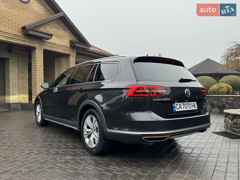 Універсал Volkswagen Passat Alltrack 2019 в Сумах