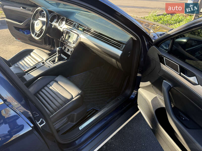Универсал Volkswagen Passat Alltrack 2016 в Днепре фото 12 Универсал Volkswagen Passat Alltrack 2016 в Днепре