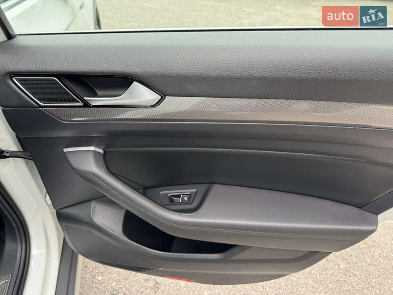 Універсал Volkswagen Passat Alltrack 2018 в Дубні