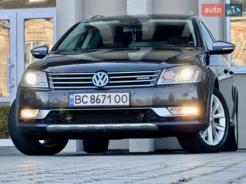 Универсал Volkswagen Passat Alltrack 2013 в Дрогобыче