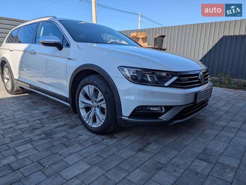 Универсал Volkswagen Passat Alltrack 2017 в Киеве фото 9 Универсал Volkswagen Passat Alltrack 2017 в Киеве