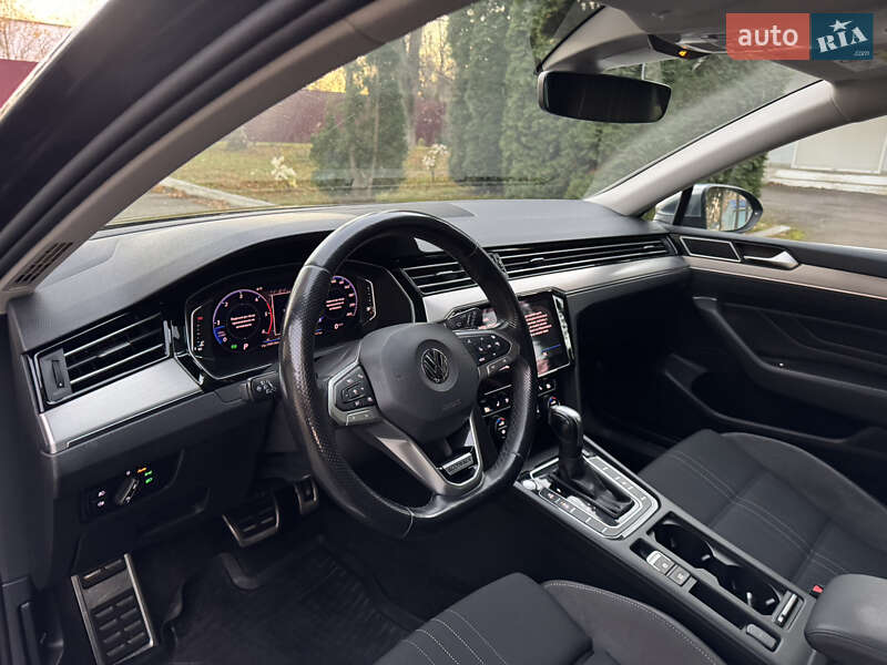 Універсал Volkswagen Passat Alltrack 2019 в Рівному