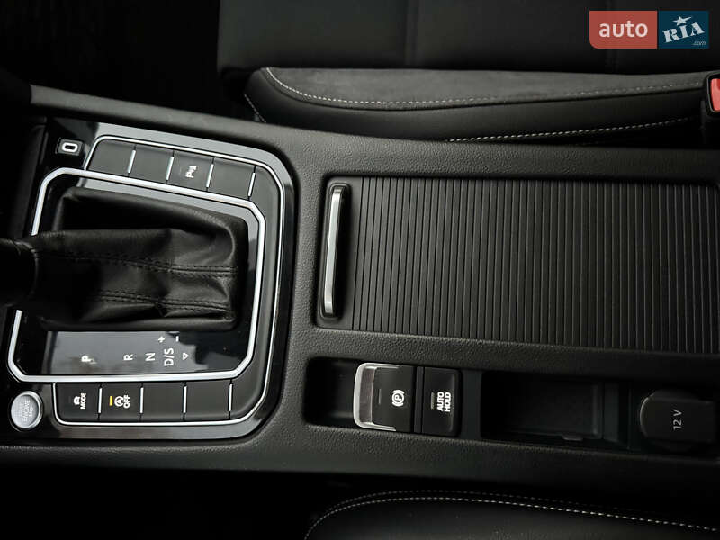 Універсал Volkswagen Passat Alltrack 2019 в Рівному