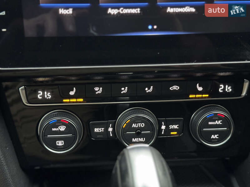 Універсал Volkswagen Passat Alltrack 2019 в Рівному