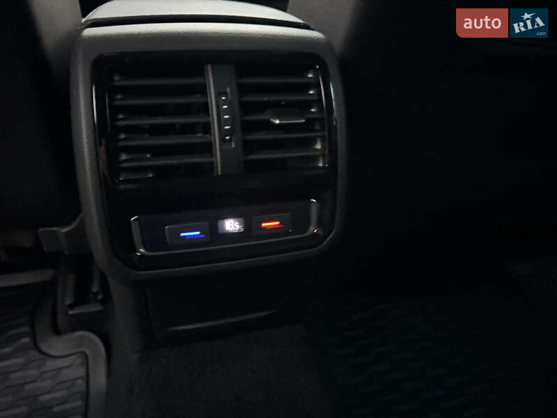 Універсал Volkswagen Passat Alltrack 2019 в Рівному