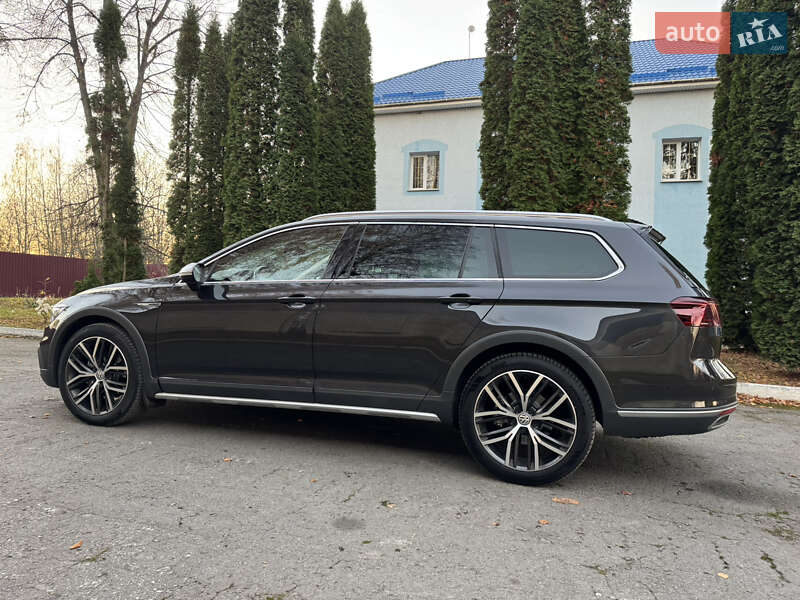 Універсал Volkswagen Passat Alltrack 2019 в Рівному