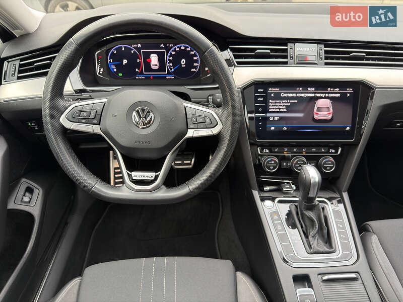 Универсал Volkswagen Passat Alltrack 2020 в Луцке фото 25 Универсал Volkswagen Passat Alltrack 2020 в Луцке