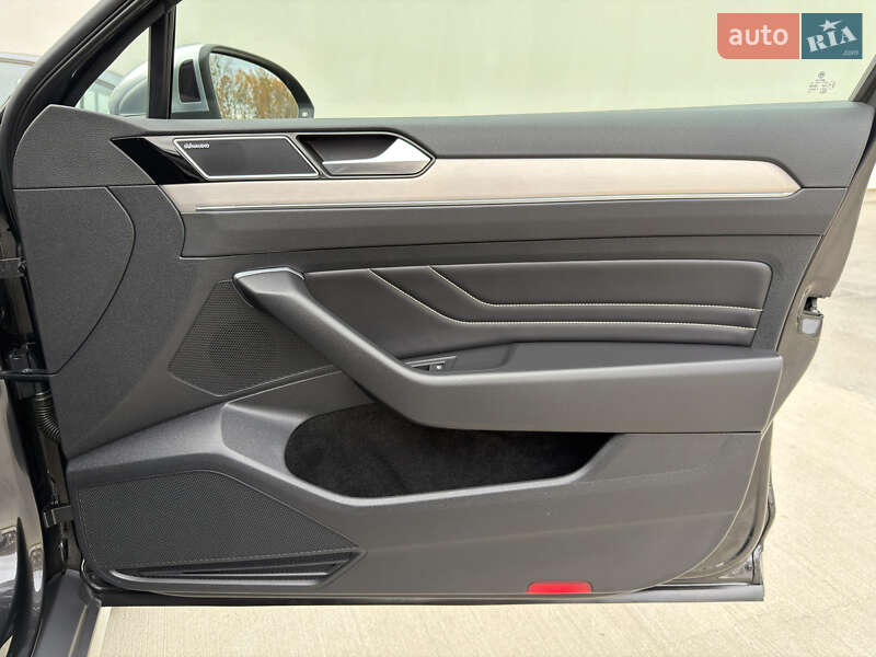 Универсал Volkswagen Passat Alltrack 2020 в Луцке фото 54 Универсал Volkswagen Passat Alltrack 2020 в Луцке