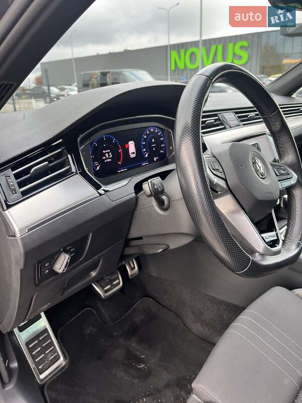 Універсал Volkswagen Passat Alltrack 2019 в Києві