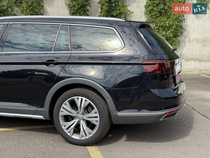 Универсал Volkswagen Passat Alltrack 2020 в Ровно фото 18 Универсал Volkswagen Passat Alltrack 2020 в Ровно