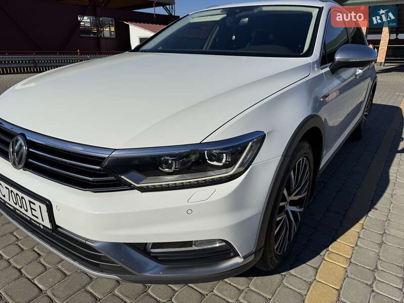 Універсал Volkswagen Passat Alltrack 2018 в Львові фото 14 Універсал Volkswagen Passat Alltrack 2018 в Львові