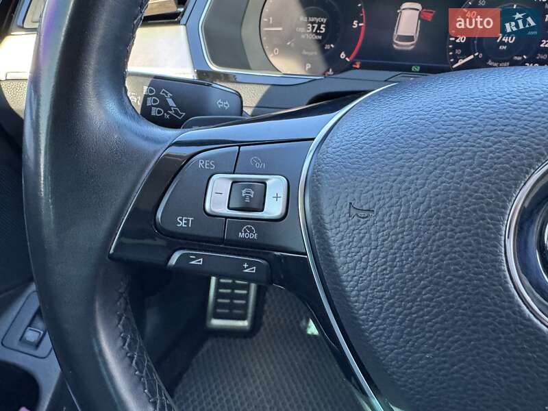 Універсал Volkswagen Passat Alltrack 2018 в Львові фото 36 Універсал Volkswagen Passat Alltrack 2018 в Львові