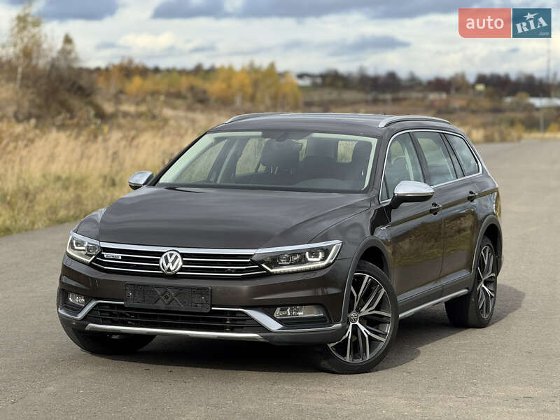 Универсал Volkswagen Passat Alltrack 2018 в Львове