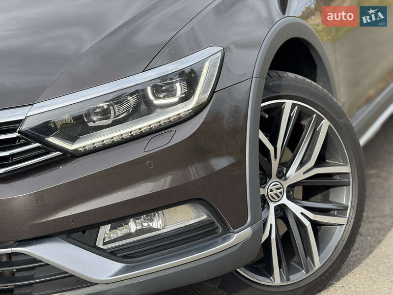 Универсал Volkswagen Passat Alltrack 2018 в Львове
