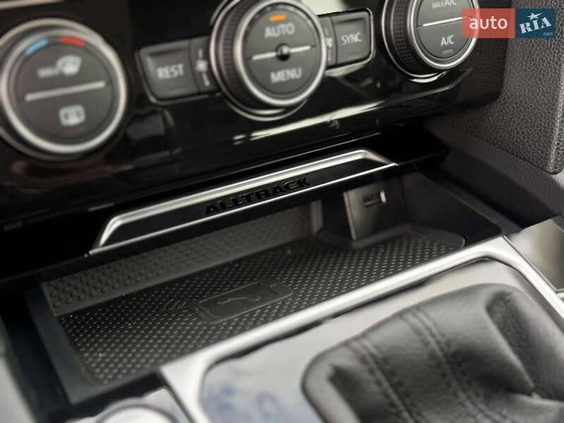 Универсал Volkswagen Passat Alltrack 2018 в Львове