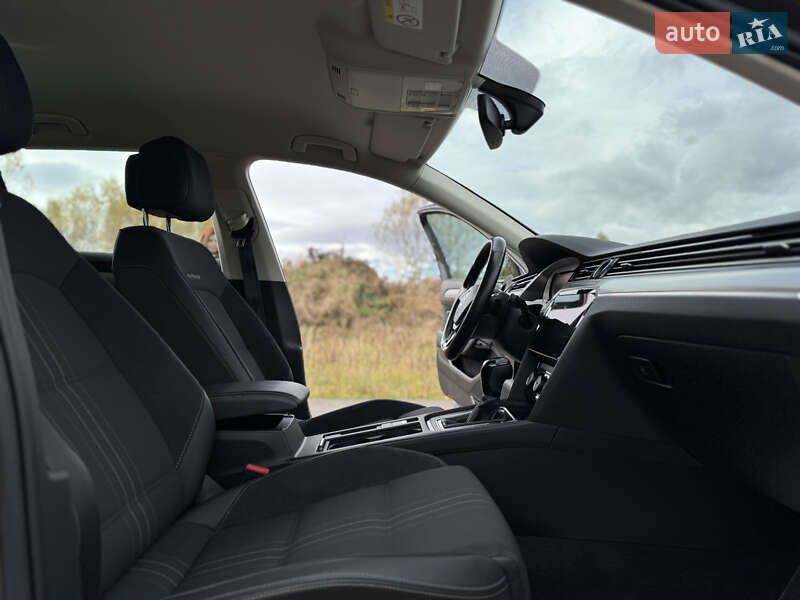 Универсал Volkswagen Passat Alltrack 2018 в Львове