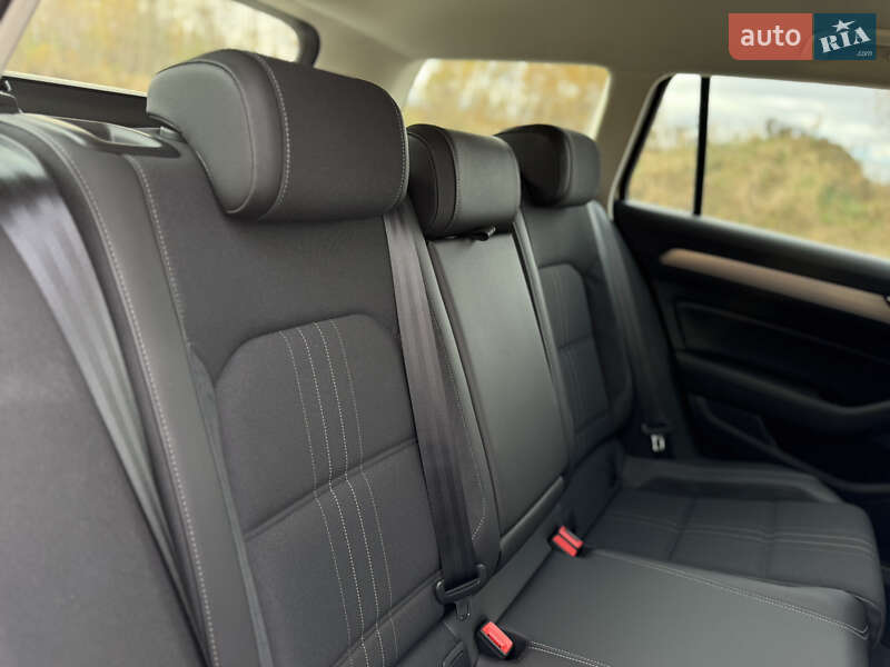 Универсал Volkswagen Passat Alltrack 2018 в Львове