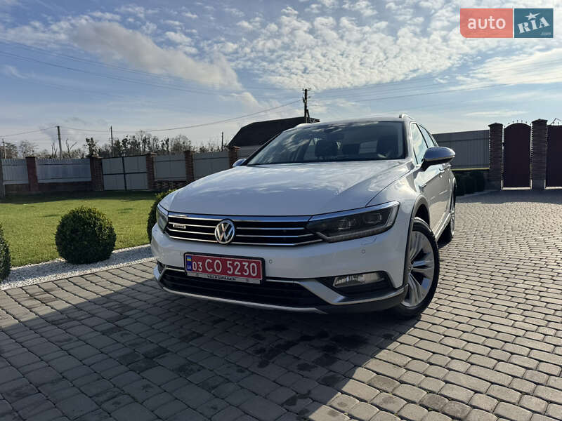 Универсал Volkswagen Passat Alltrack 2018 в Дубно
