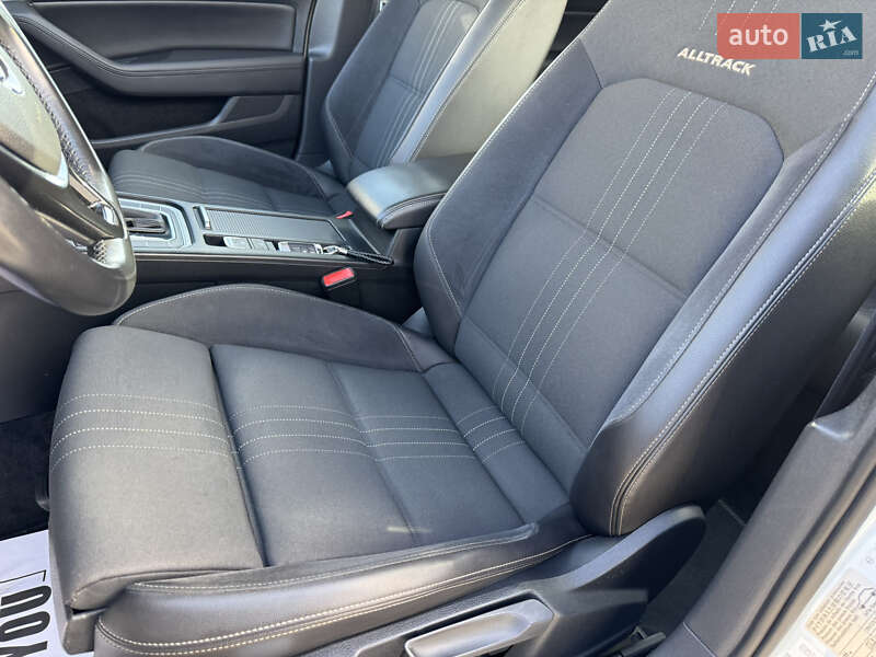 Универсал Volkswagen Passat Alltrack 2018 в Дубно