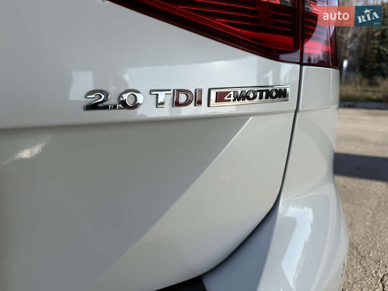 Универсал Volkswagen Passat Alltrack 2016 в Миргороде