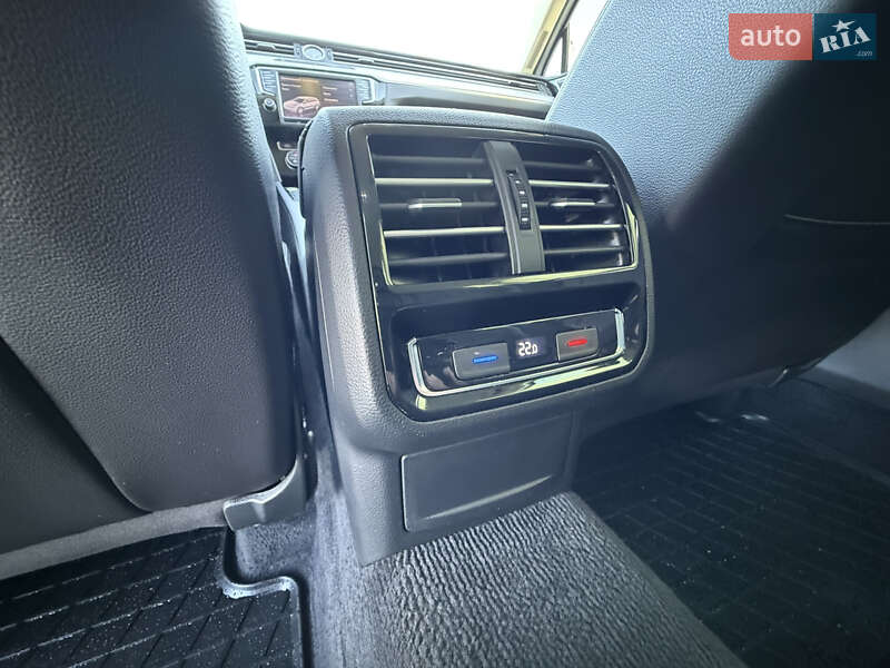 Универсал Volkswagen Passat Alltrack 2016 в Миргороде