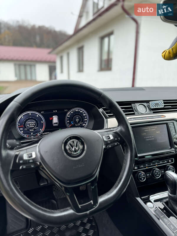 Универсал Volkswagen Passat Alltrack 2015 в Коломые