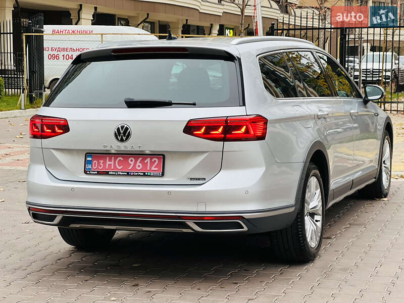 Универсал Volkswagen Passat Alltrack 2020 в Киеве фото 16 Универсал Volkswagen Passat Alltrack 2020 в Киеве