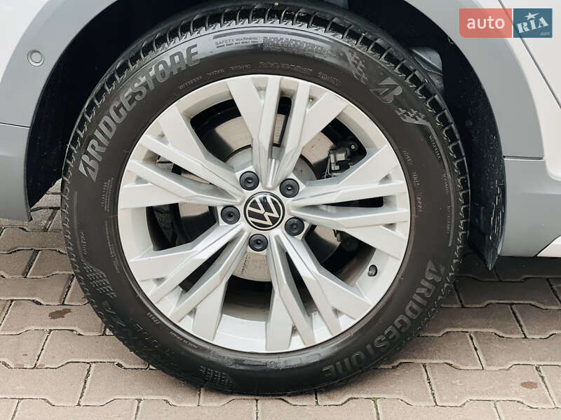 Универсал Volkswagen Passat Alltrack 2020 в Киеве фото 28 Универсал Volkswagen Passat Alltrack 2020 в Киеве