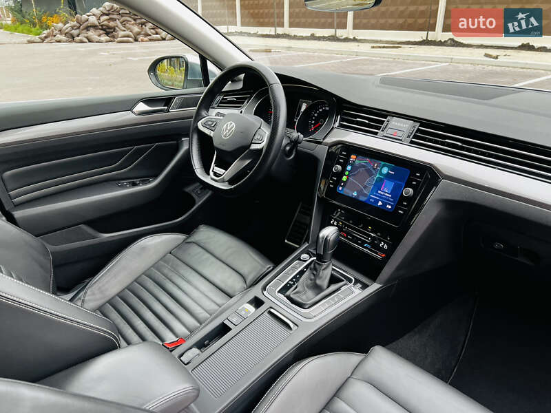 Универсал Volkswagen Passat Alltrack 2020 в Киеве фото 49 Универсал Volkswagen Passat Alltrack 2020 в Киеве