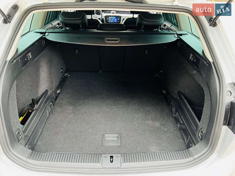 Универсал Volkswagen Passat Alltrack 2020 в Киеве фото 63 Универсал Volkswagen Passat Alltrack 2020 в Киеве