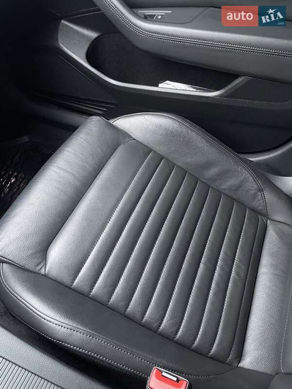 Универсал Volkswagen Passat Alltrack 2018 в Харькове фото 30 Универсал Volkswagen Passat Alltrack 2018 в Харькове