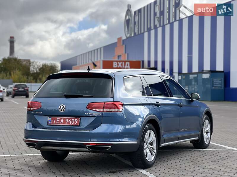 Универсал Volkswagen Passat Alltrack 2017 в Дубно