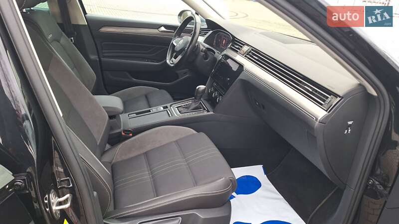 Универсал Volkswagen Passat Alltrack 2020 в Коломые