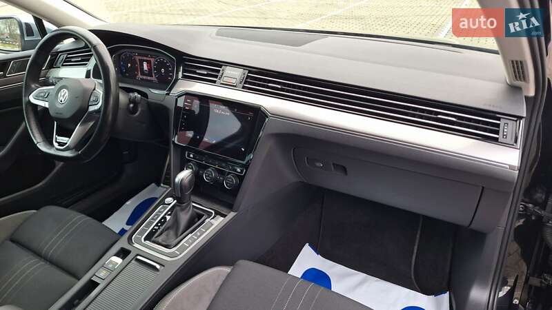 Универсал Volkswagen Passat Alltrack 2020 в Коломые