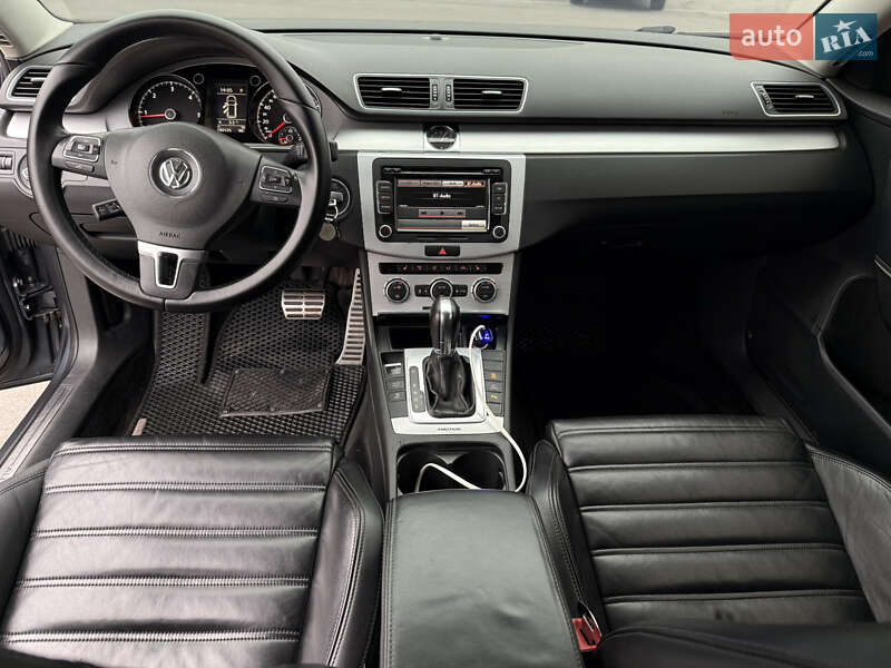 Универсал Volkswagen Passat Alltrack 2014 в Казатине