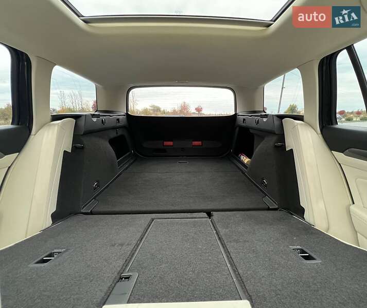 Универсал Volkswagen Passat Alltrack 2019 в Коломые фото 38 Универсал Volkswagen Passat Alltrack 2019 в Коломые