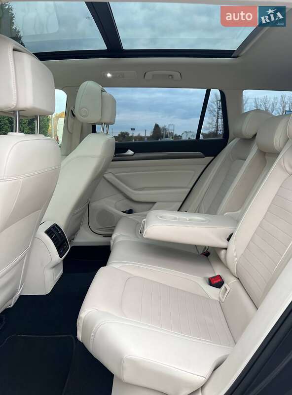 Универсал Volkswagen Passat Alltrack 2019 в Коломые фото 54 Универсал Volkswagen Passat Alltrack 2019 в Коломые