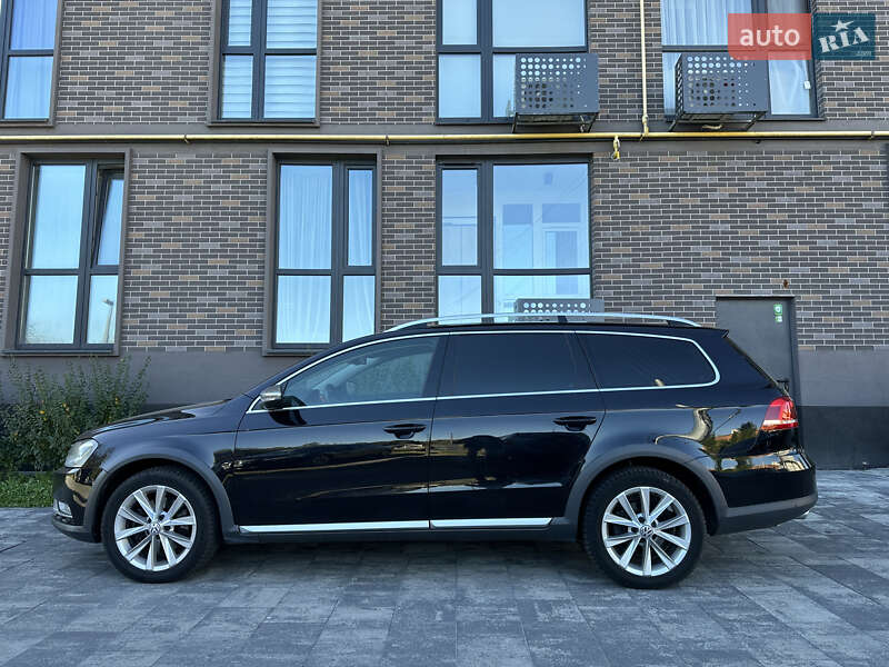 Универсал Volkswagen Passat Alltrack 2014 в Львове