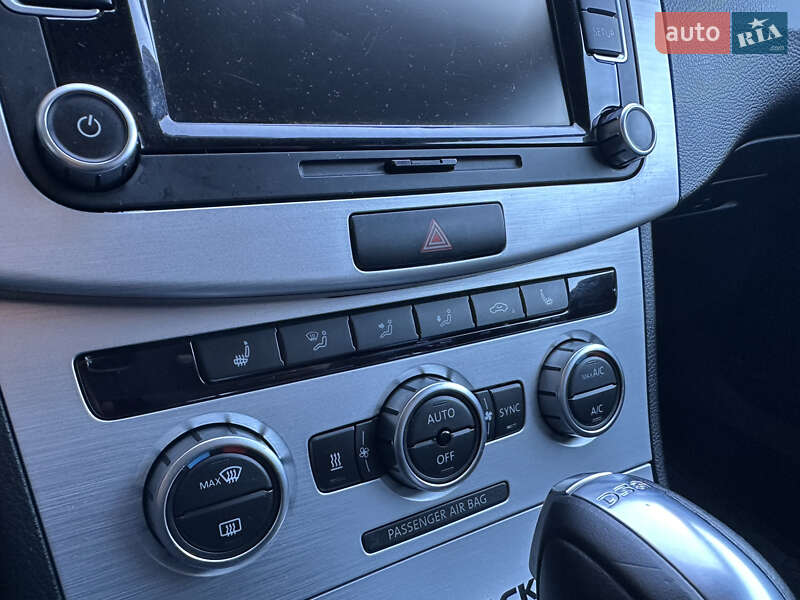 Универсал Volkswagen Passat Alltrack 2014 в Львове