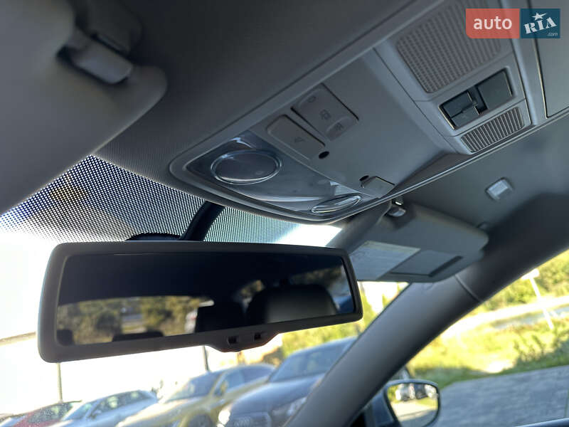 Универсал Volkswagen Passat Alltrack 2014 в Львове