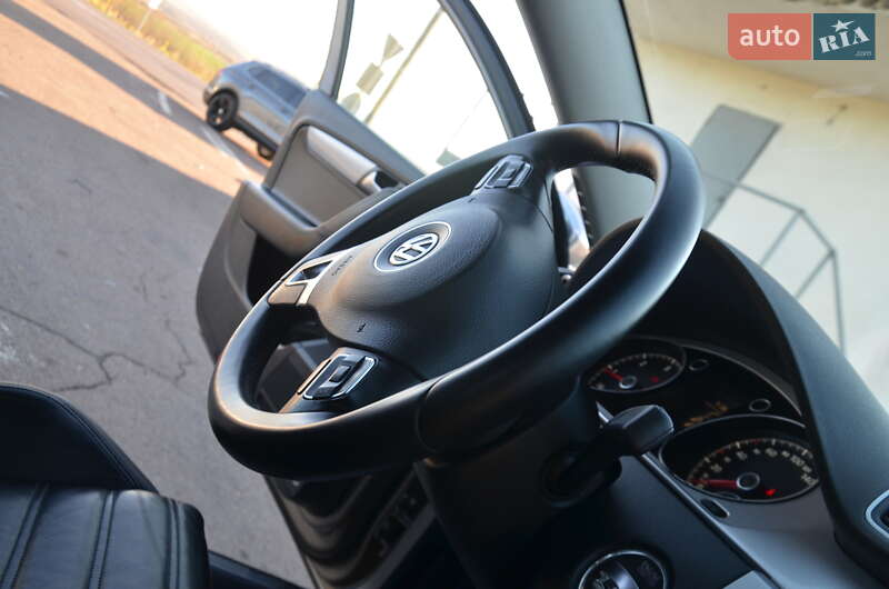 Універсал Volkswagen Passat Alltrack 2014 в Дрогобичі